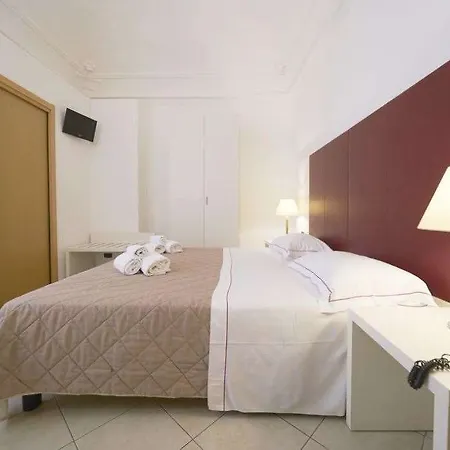 Hotel Santuzza Art 3*