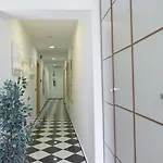 מלון Santuzza Art 3*